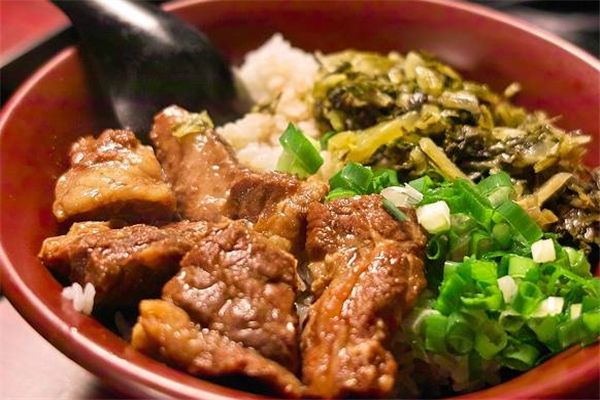 吉S家牛肉飯加盟